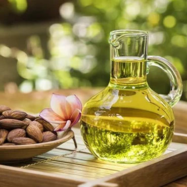 Pure  Almond (Badam) Oil in Noida